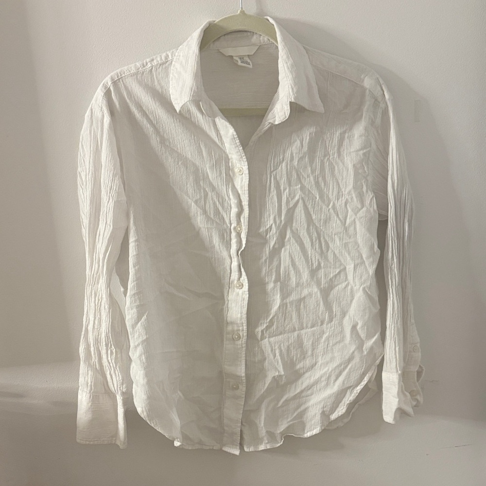 H&M Classic Textured White Button-Up Shirt